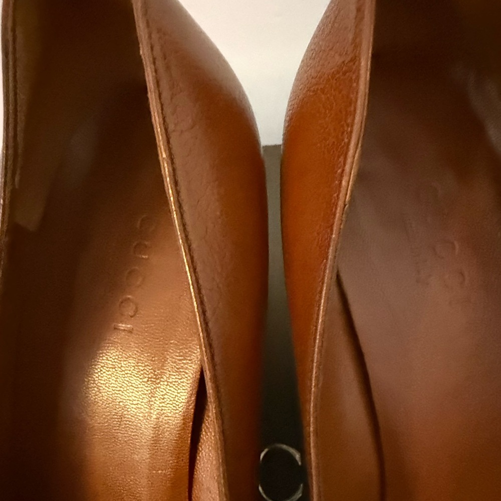 Authentic Vintage Gucci Round Toe Heels - Size 7.5 - Picture 13 of 13